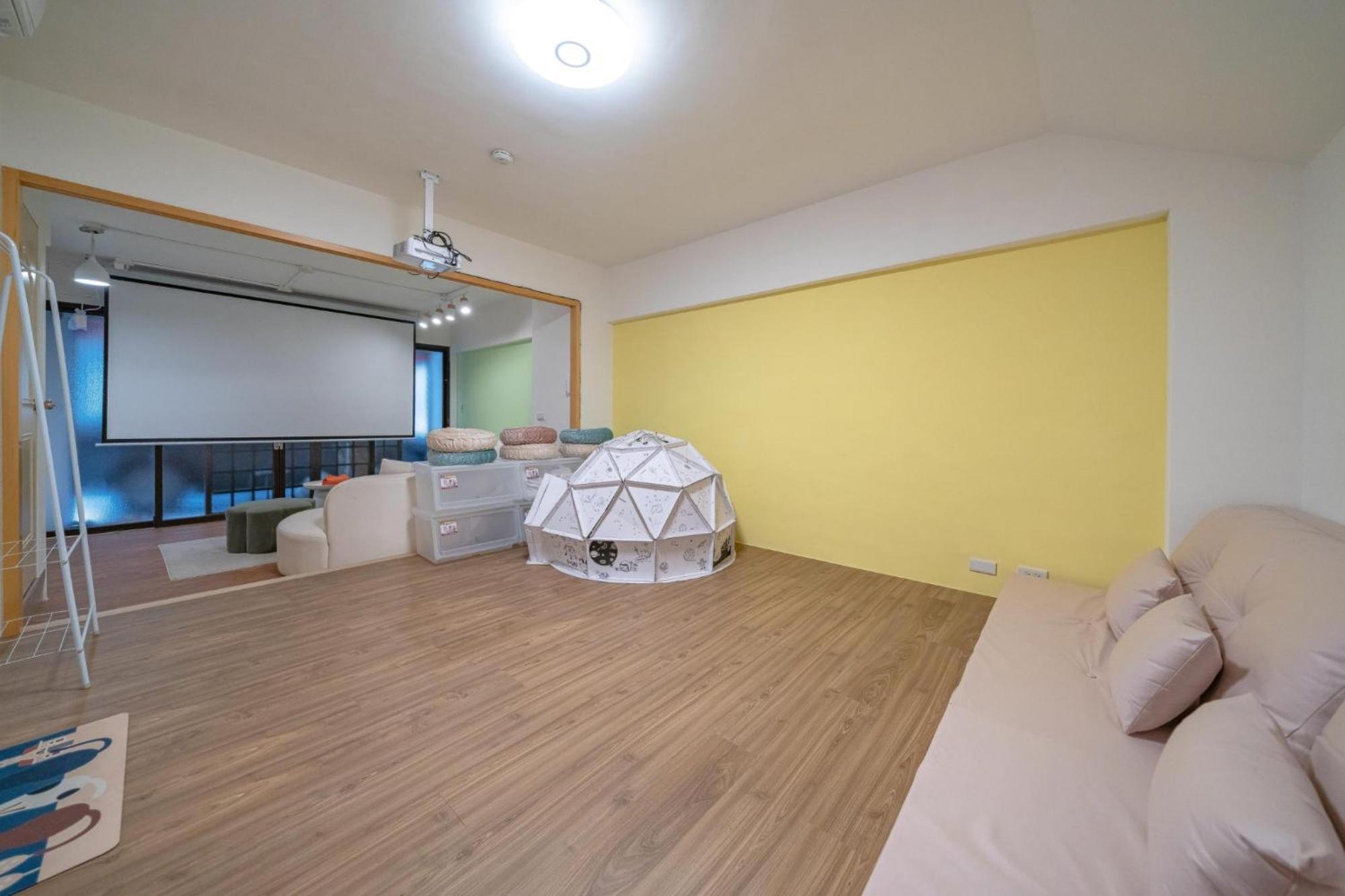 樂福小棧 Love House 宜蘭五結包棟民宿 Ktv 電動麻將 烤肉 Wujie Exterior photo